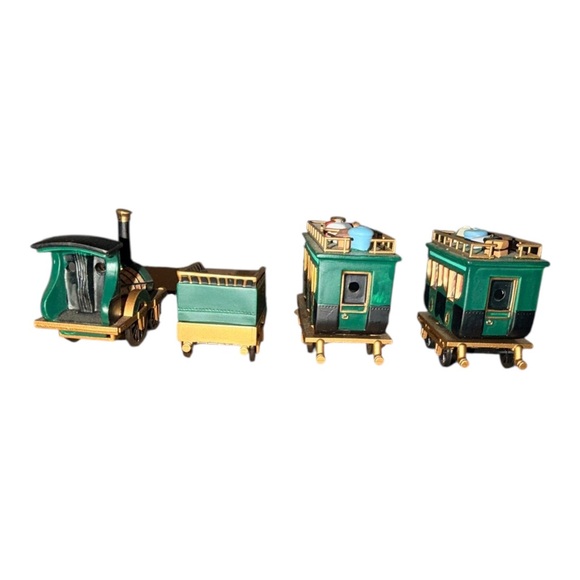 Department 56 Heritage Village Collection The Flying Scot Train 4 Pieces 55735 - Picture 3 of 7